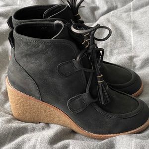 Bass & Co ankle boots